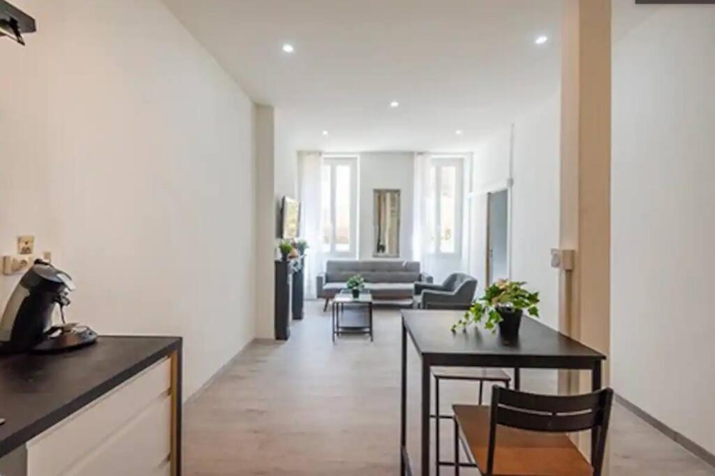 T2 Appartement Lumineux A La Joliette 马赛 外观 照片